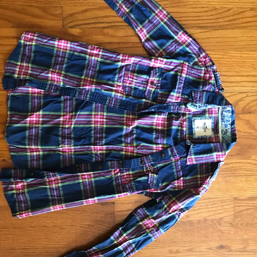Hollister shirt